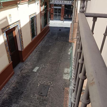 Apartamentos Luxury Puente De Triana Sevilla Buitenkant foto