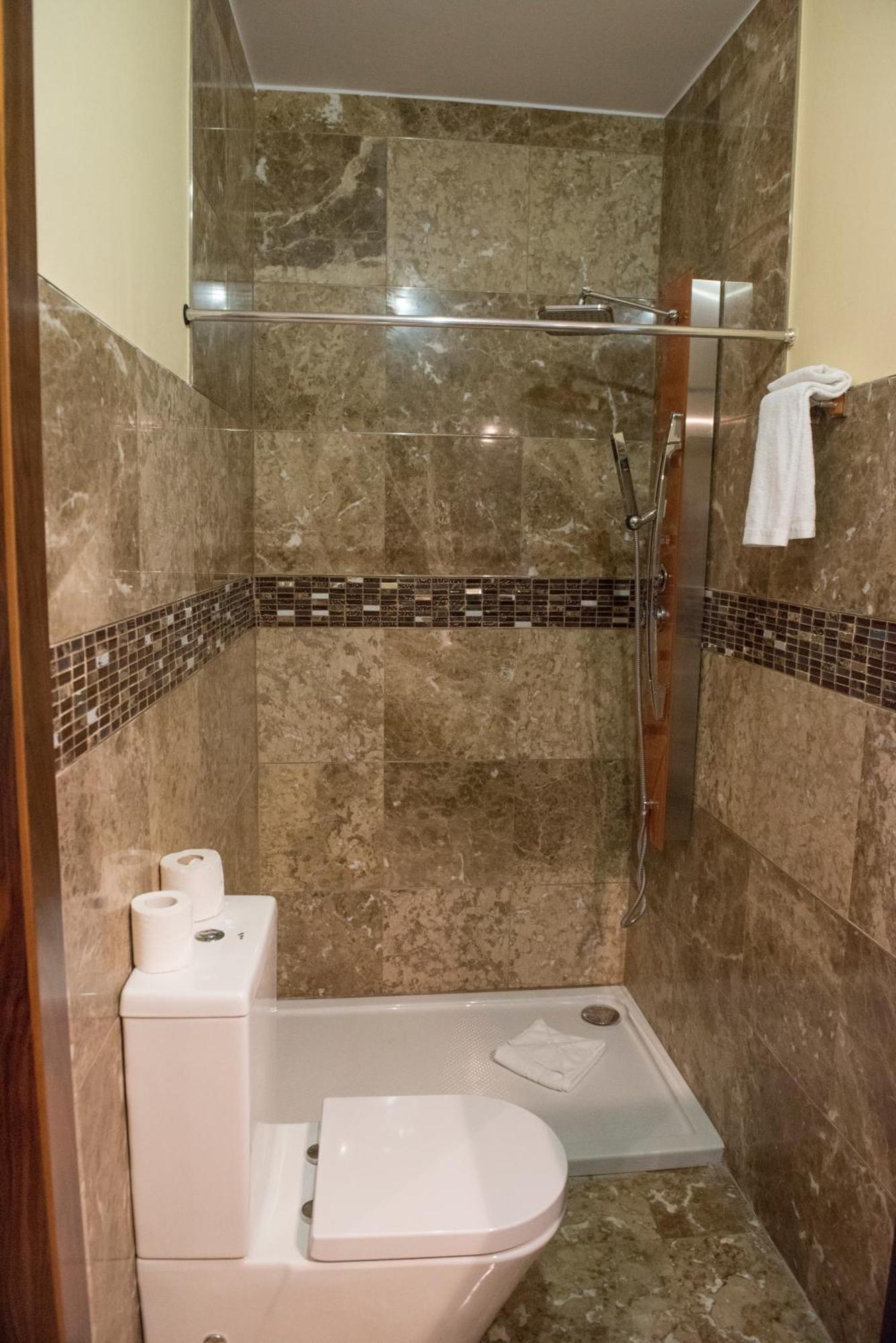 Apartamentos Luxury Puente De Triana Sevilla Buitenkant foto